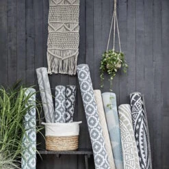 In- & Outdoor-Teppich Mosaik L 200 X B 150cm COLOUR CLASH In Taupe -Heimtextilien butlers in and outdoor teppich mosaik l 200 x b 150cm colour clash in taupe 6