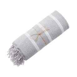 Strandtuch L 200 X B 180cm SURFSIDE In Hellgrau -Heimtextilien butlers strandtuch l 200 x b 180cm surfside in hellgrau 5